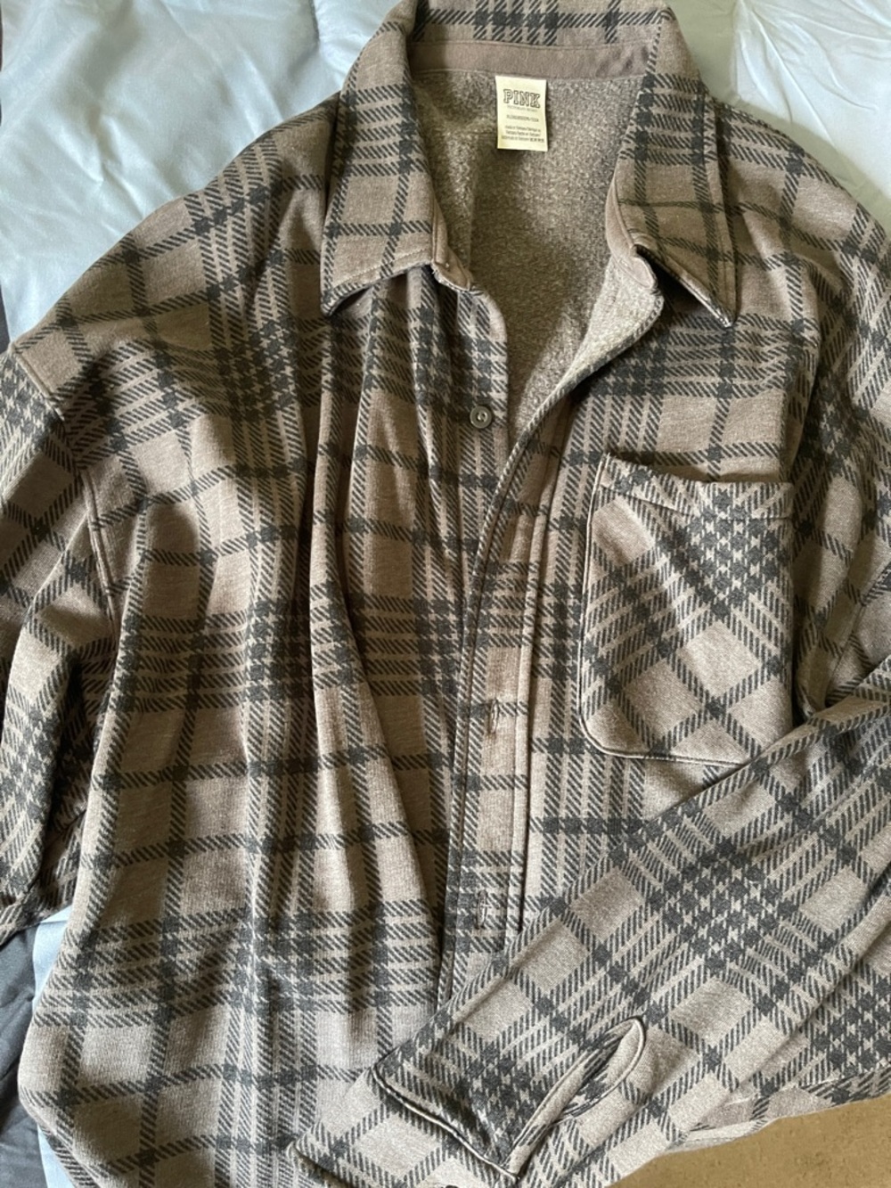 PINK Victoria's Secret Gray and Black Plaid Warm Lined Shirt Jacket